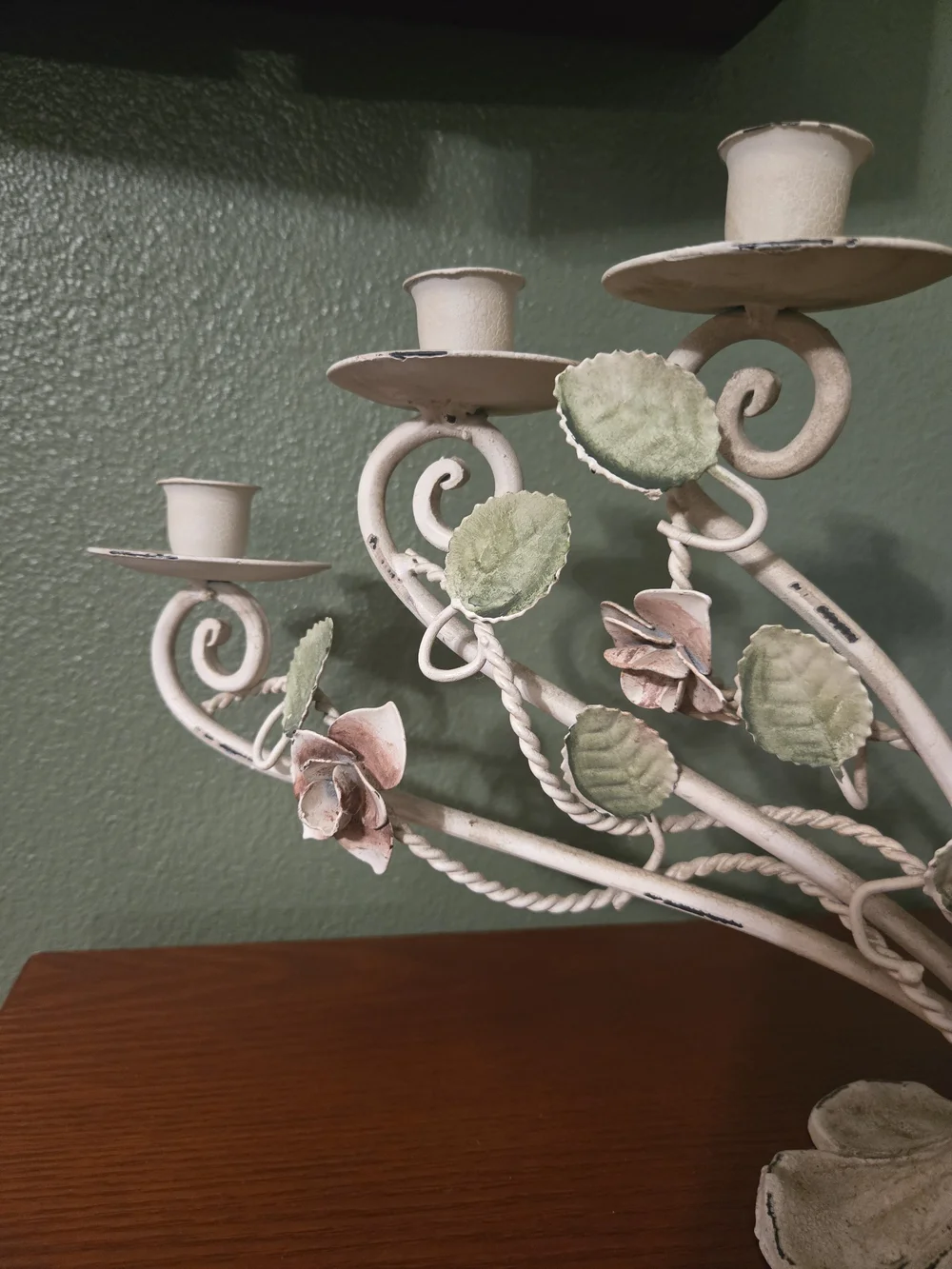 Vibtage Italian Tole Floral Metal Candelabra